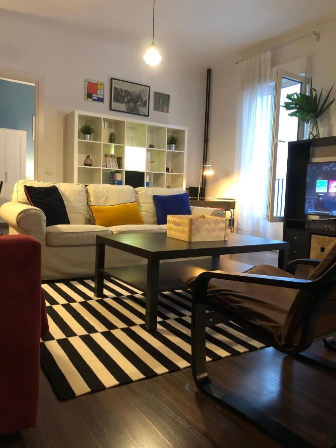 Smart Plaza De Las Cortes Lejlighed Madrid Eksteriør billede