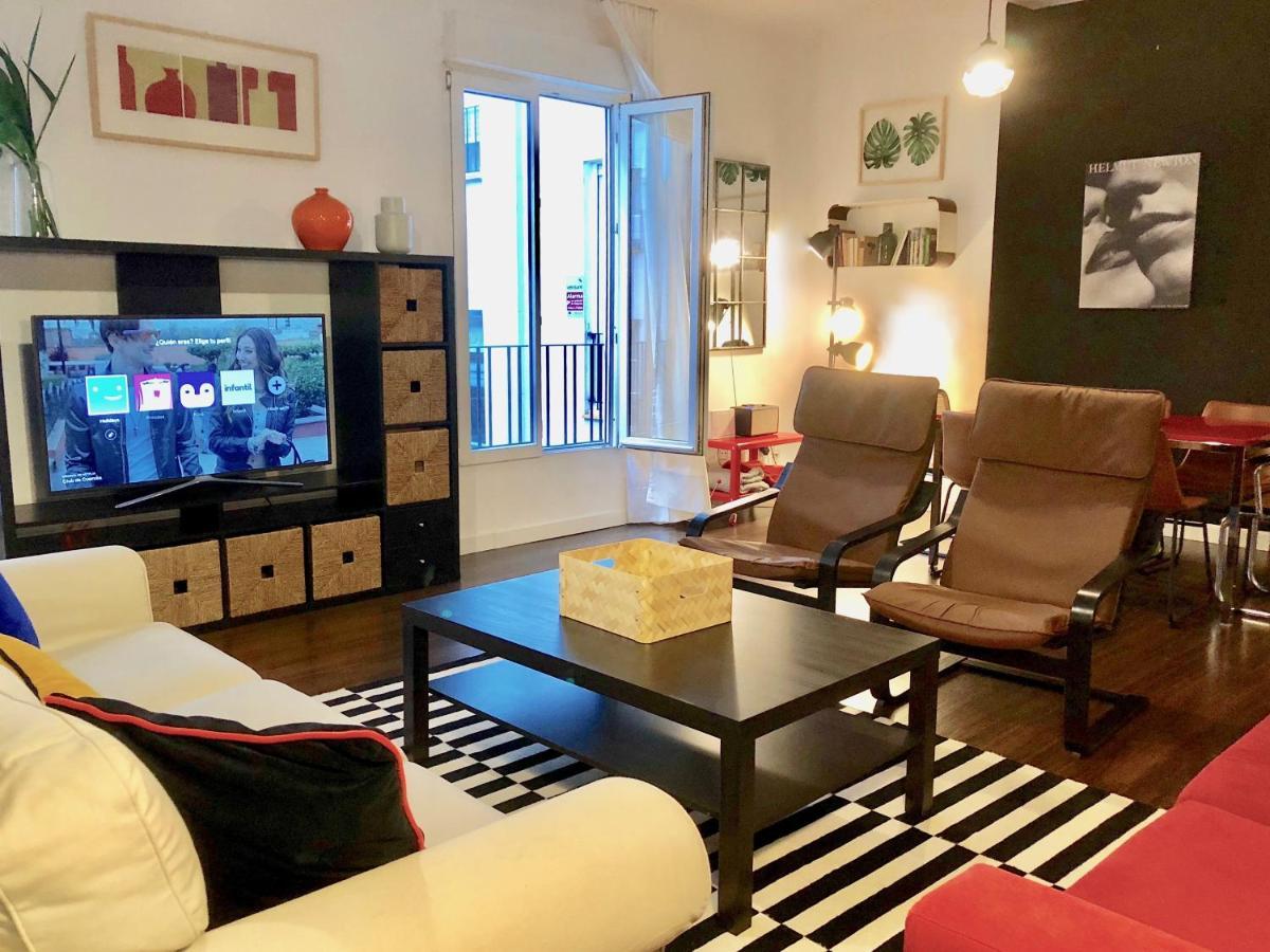 Smart Plaza De Las Cortes Lejlighed Madrid Eksteriør billede