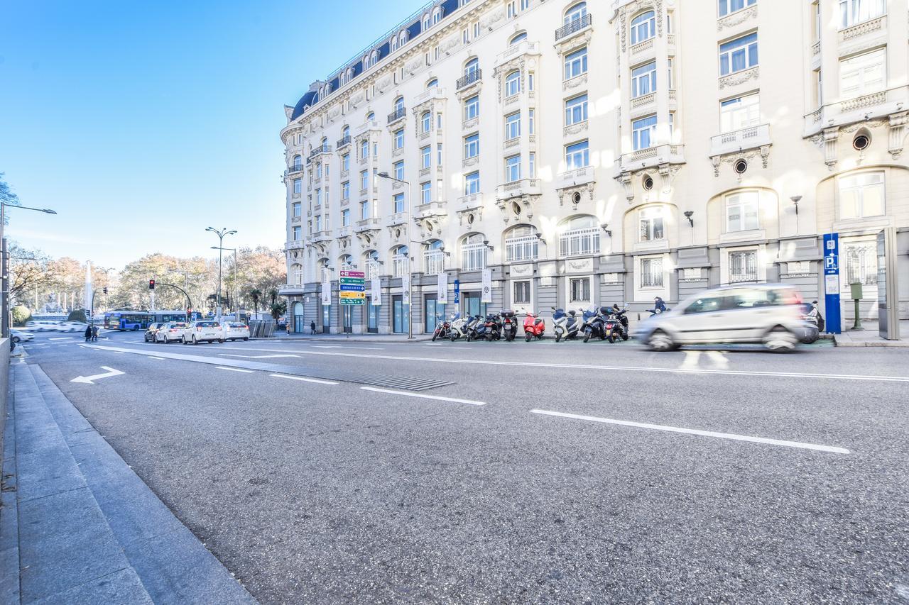 Smart Plaza De Las Cortes Lejlighed Madrid Eksteriør billede