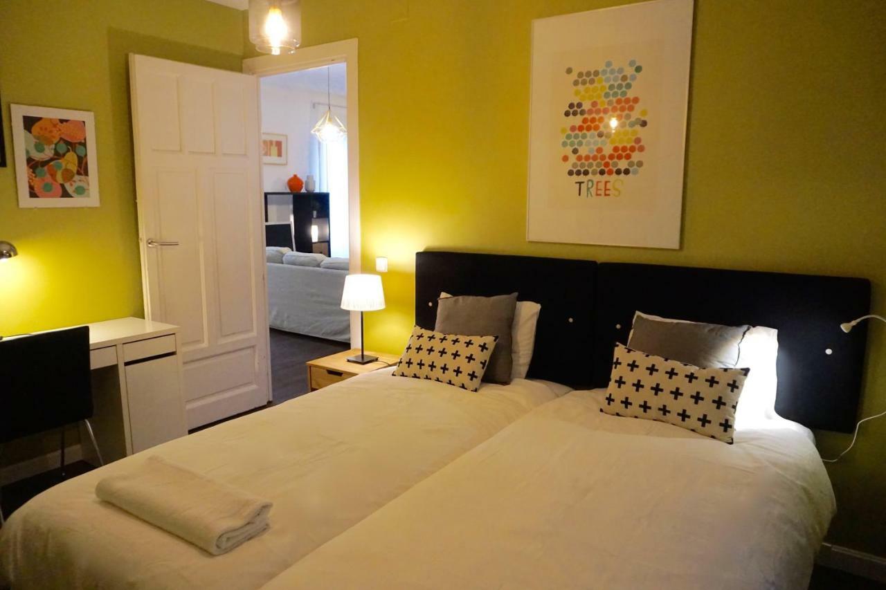 Smart Plaza De Las Cortes Lejlighed Madrid Eksteriør billede